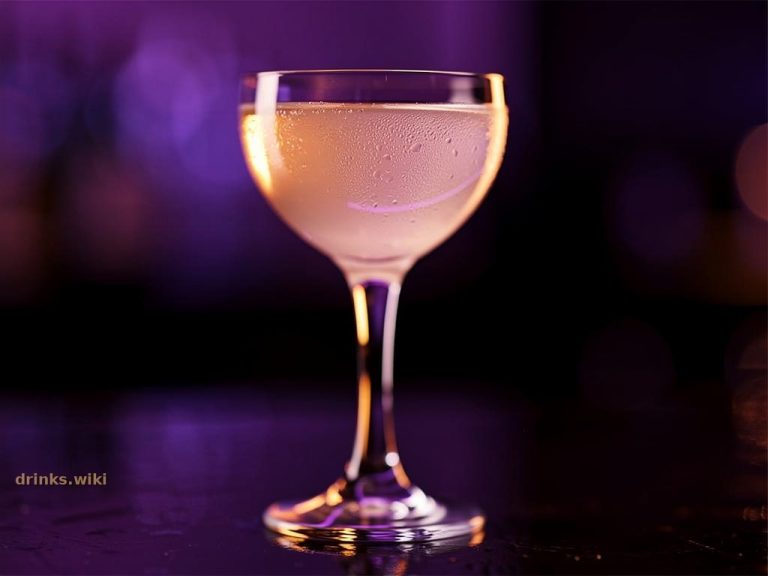 piccadilly cocktail featured 1789943360 768x576